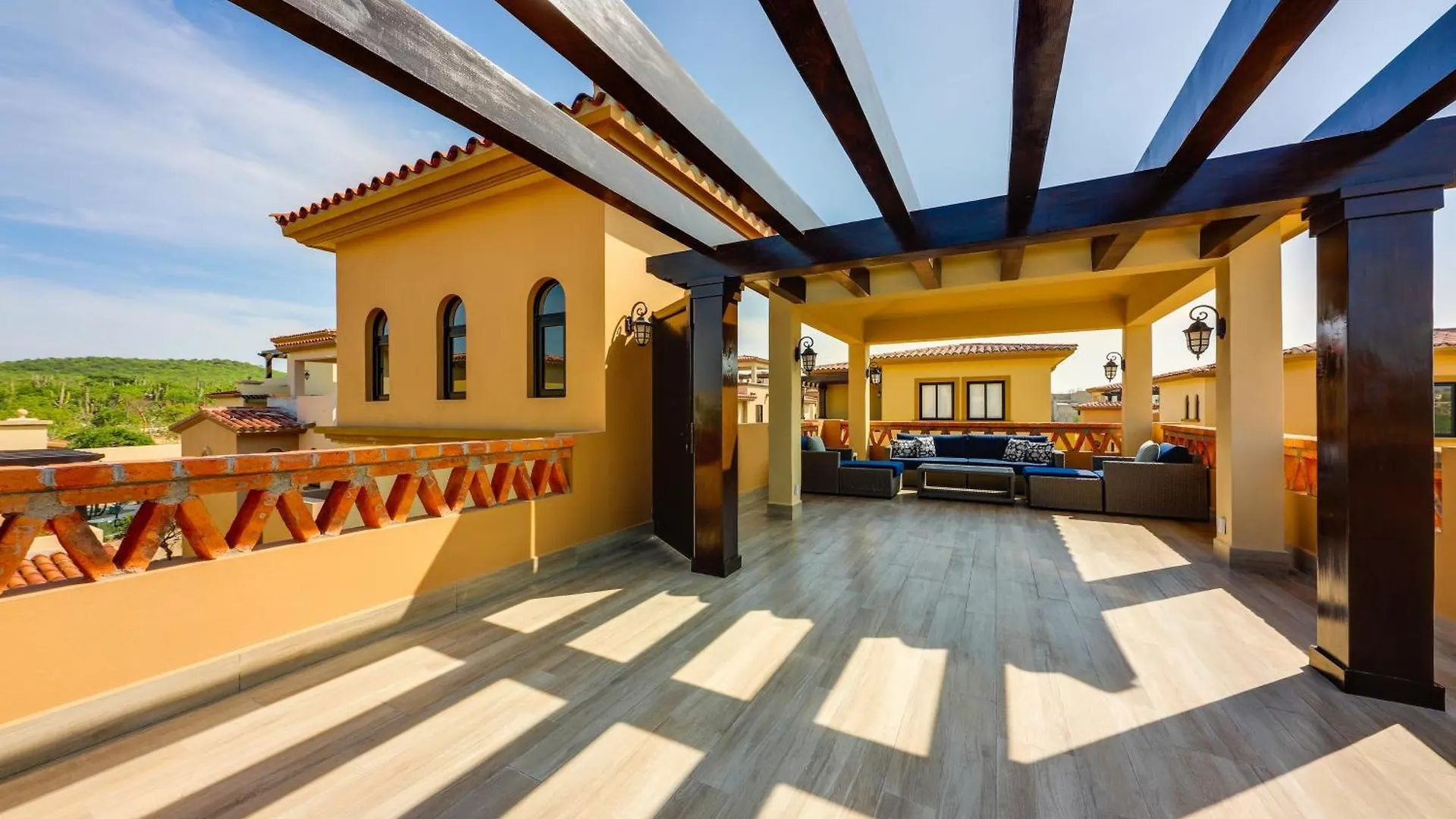 Pueblo Bonito Home With View Less Than 3 Km To Quivira Golf! Cabo San Lucas Nyaraló