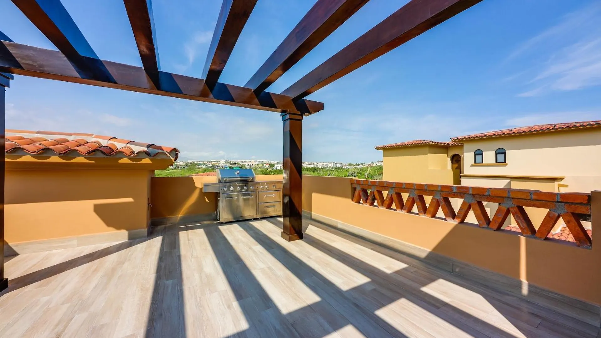 Pueblo Bonito Home With View Less Than 3 Km To Quivira Golf! Cabo San Lucas Holiday home